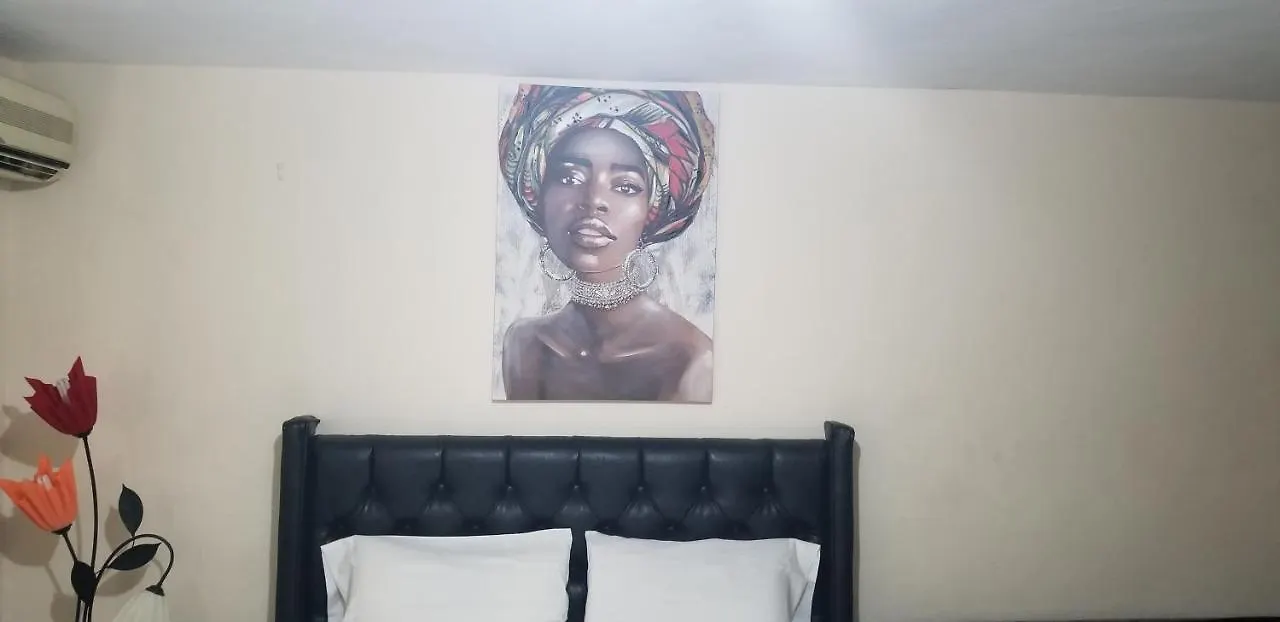 Kingston Hideaway Apartment